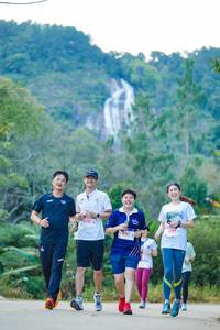 BIB: 201
                            <button type="button" onclick="openModal(18881253)" class="btn btn-primary btn-sm float-right btn-popup" data-toggle="modal" data-target=".modal-high-quality">
                        <i class="fas fa-shopping-cart"></i> Add to Cart
                    </button>
                                            <button type="button" onclick="isThisMe(18881253, true)" class="btn btn-success btn-sm float-right btn-popup btn-isme hidden" data-toggle="tooltip" data-placement="bottom" title="นี่คือรูปของคุณใช่ไหม คลิกที่นี่เพื่อเอาเข้าอัลบั้ม">
                        <i class="fas fa-plus"></i> Add to album
                    </button>
                    <button type="button" onclick="isThisMe(18881253, false)" class="btn btn-warning btn-sm float-right btn-popup btn-isnotme hidden">
                        <i class="fas fa-ban"></i> Remove from album
                    </button>